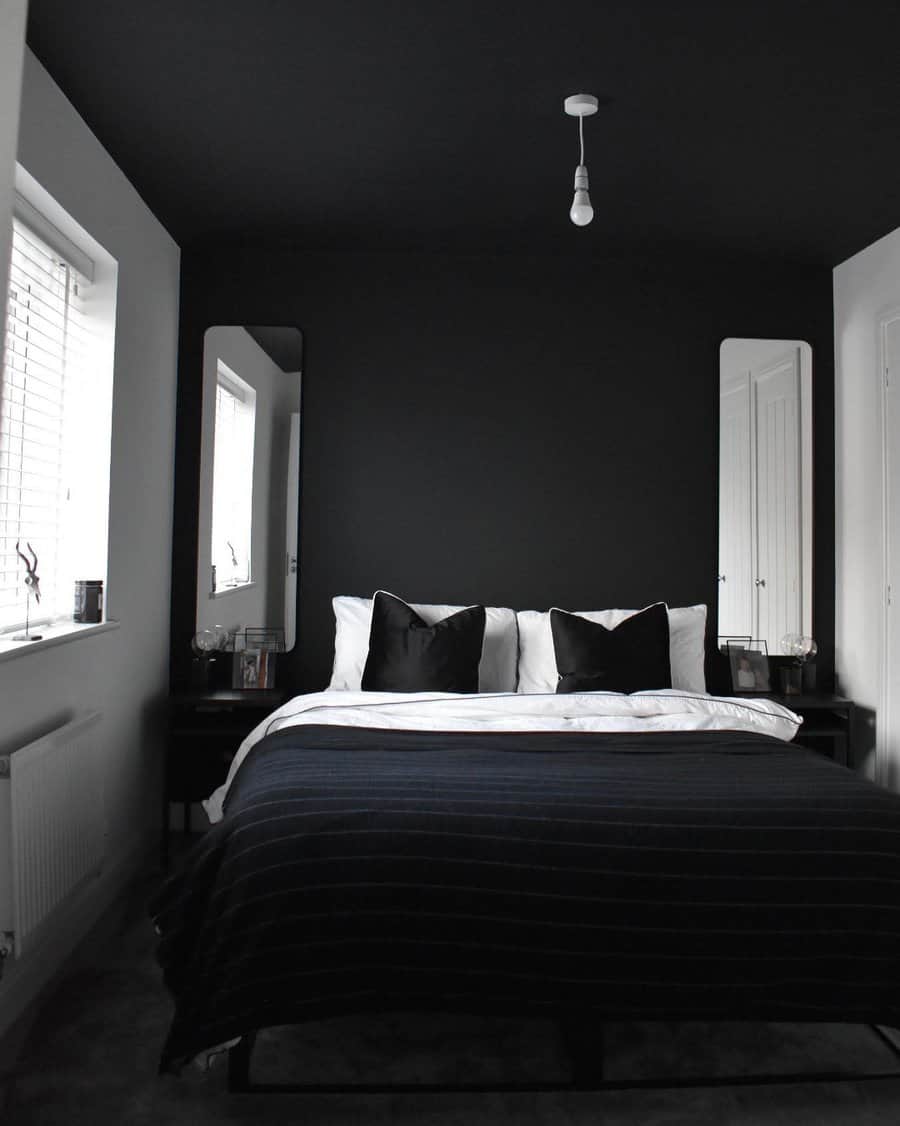 Master-Black-Bedroom-Ideas-kodasabode