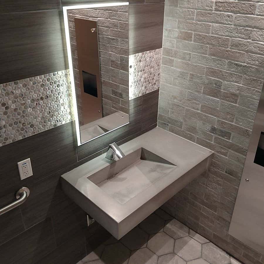Modern-Bathroom-Sink-Ideas-thebetonstudio