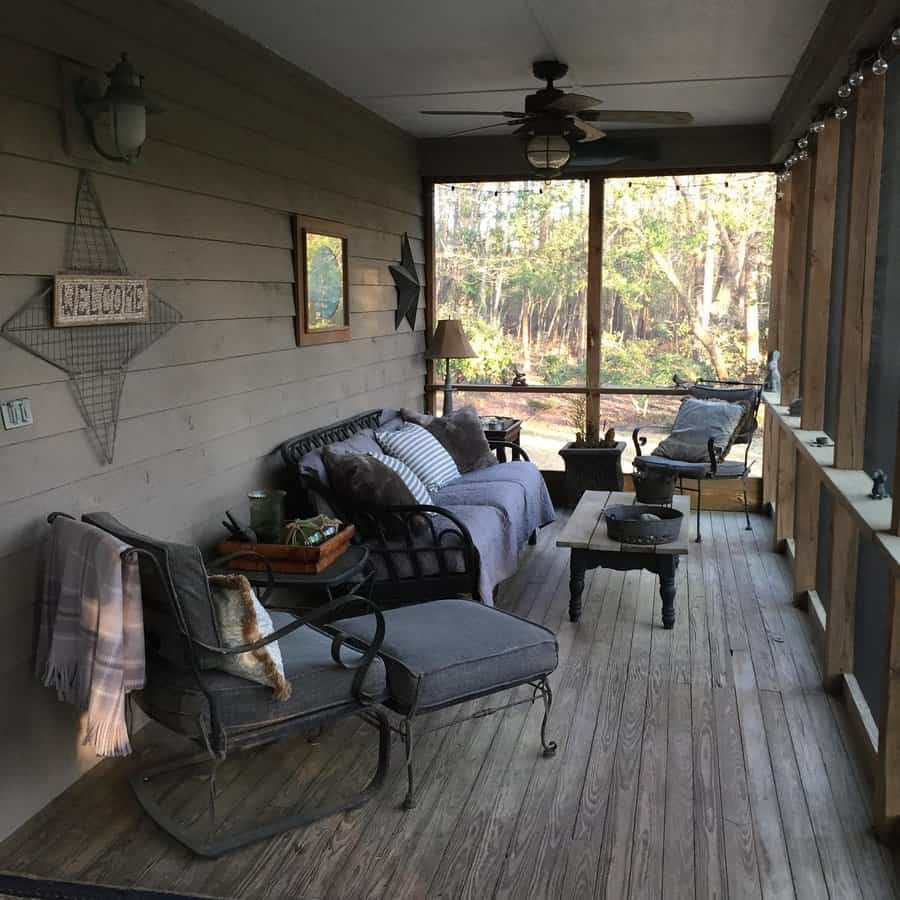 Porch-Backyard-Ideas-on-a-Budget-lauracosta1014