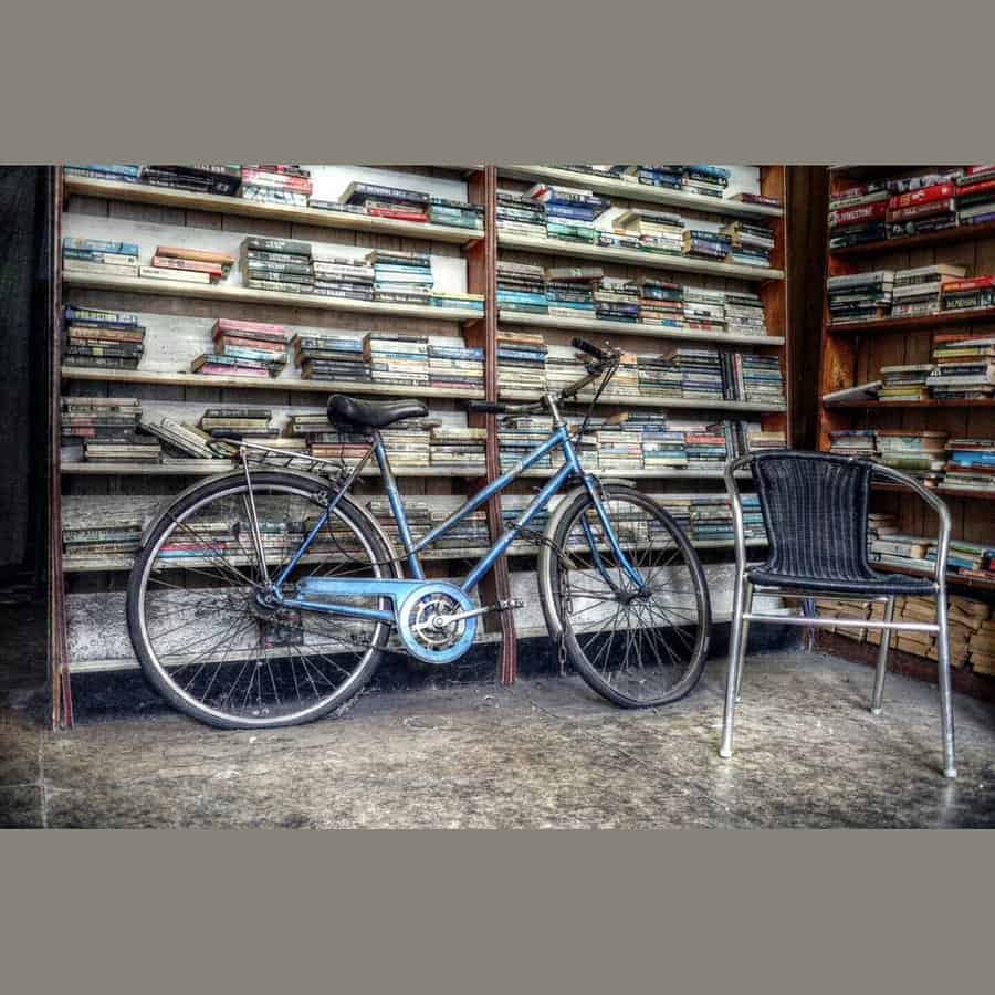 Bike-Garage-Storage-Ideas-feckr