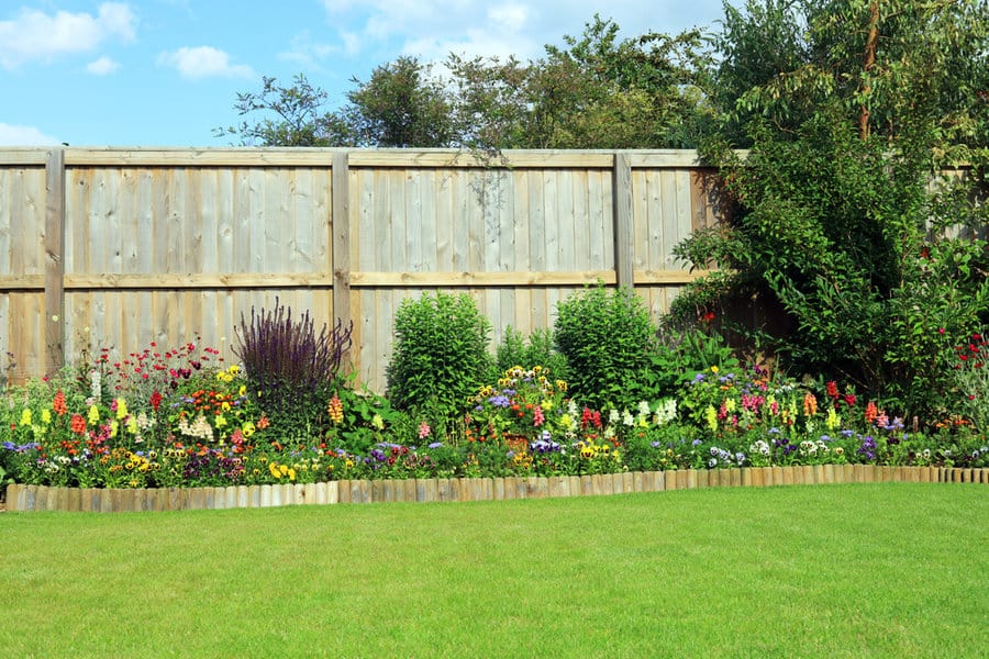 Privacy Garden Fence Ideas