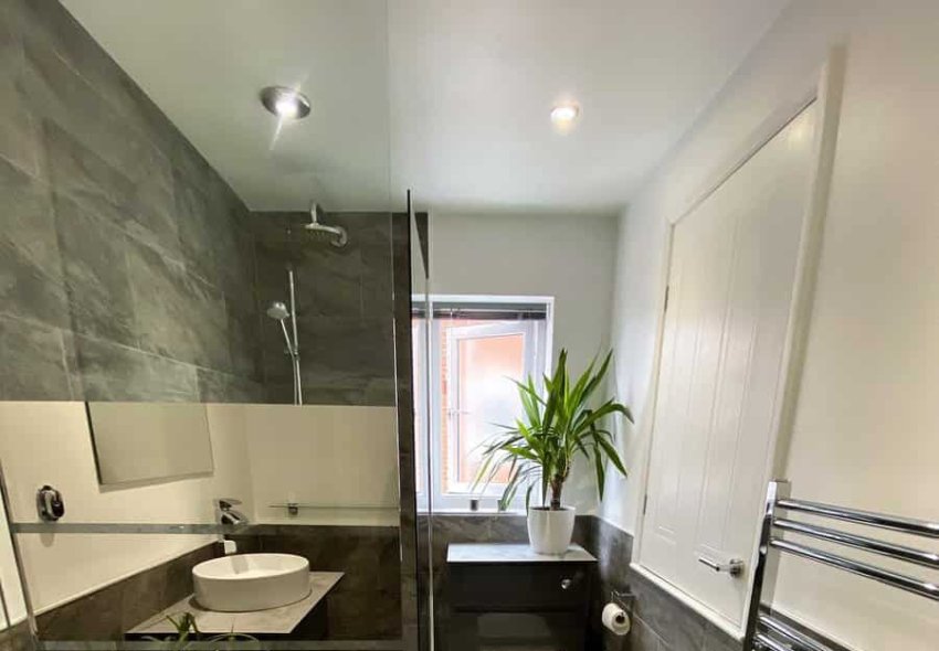 Small Gray Bathroom Ideas Housetohomebeverley