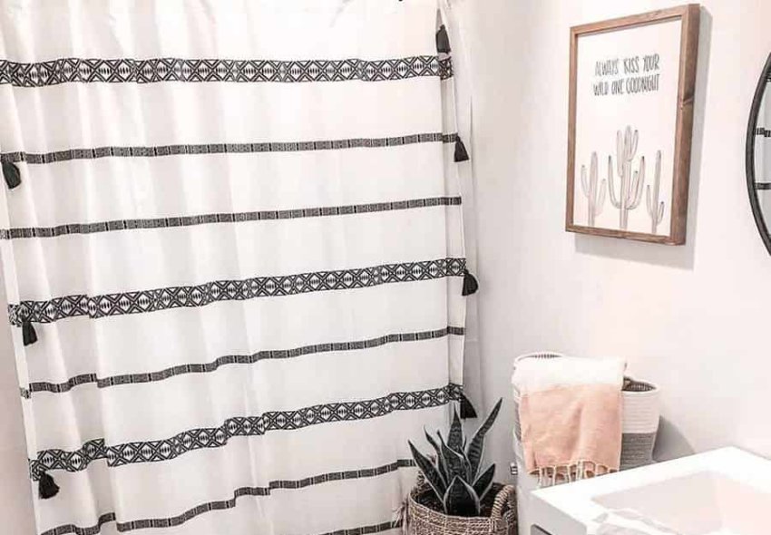Small Shower Curtain Ideas Herecomethemillers