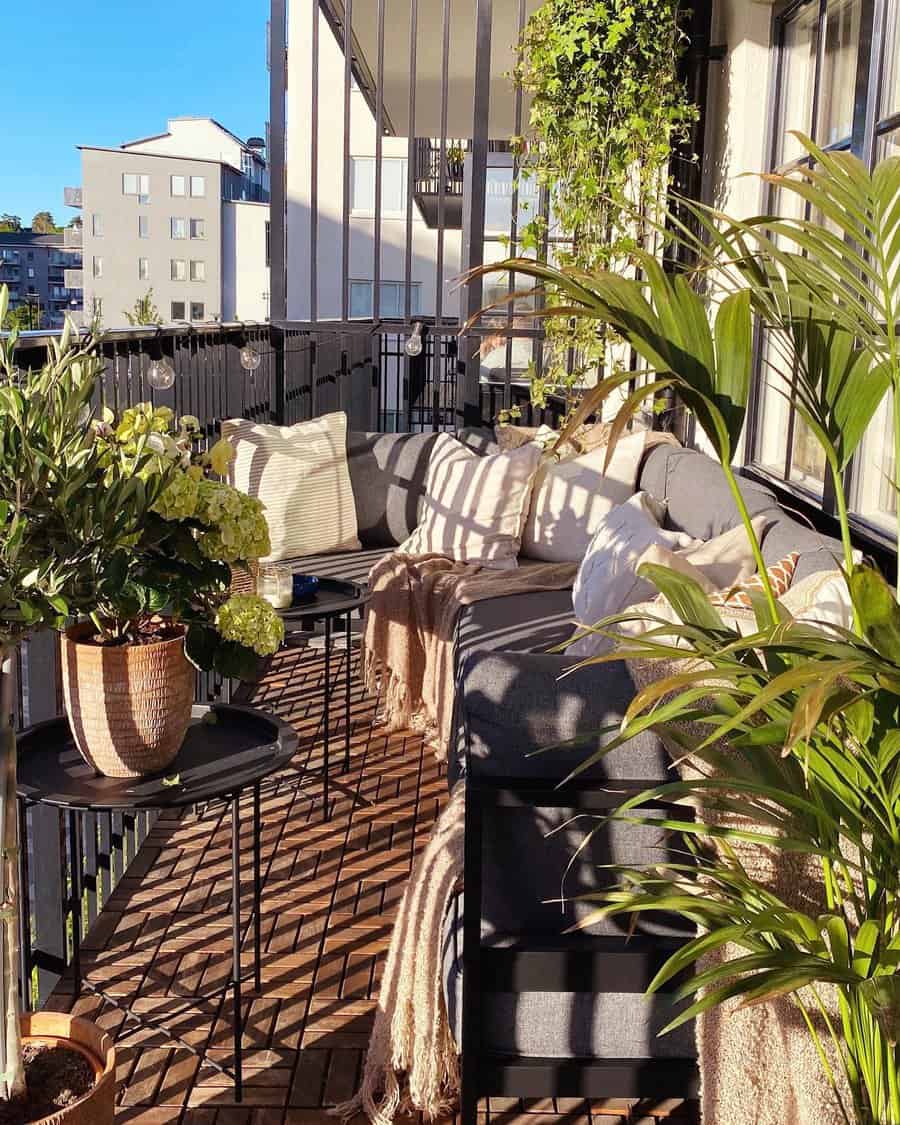Stylish Apartment Balcony Ideas Decobyblom