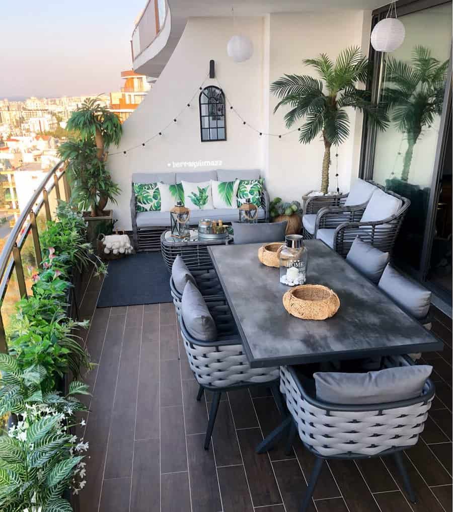 Tropical Balcony Garden Ideas Berrakyilmazz