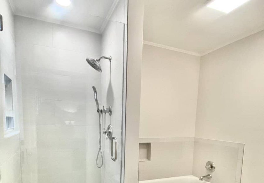 Tile Small Bathroom Ideas With Tub Myeishadecorates