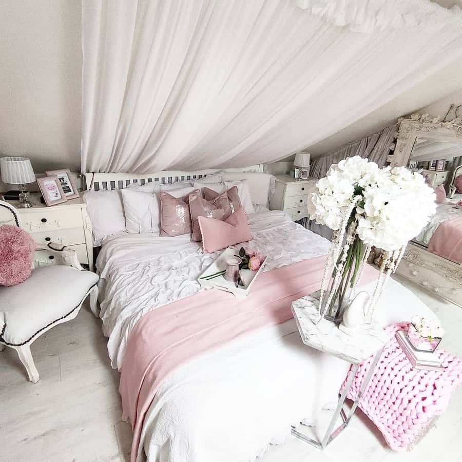 Attic Bedroom Cozy Bedroom Ideas Monnostrong Home