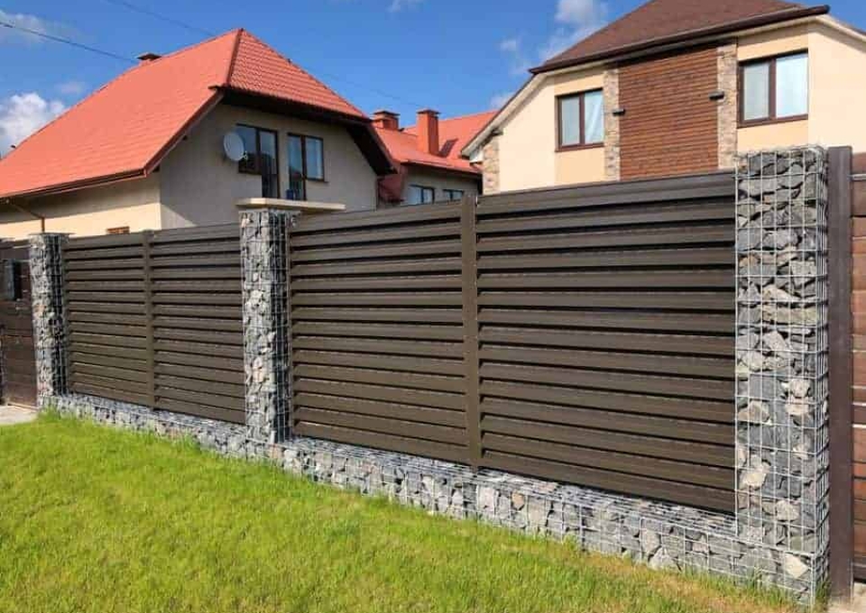Decorative Wood Fence Ideas