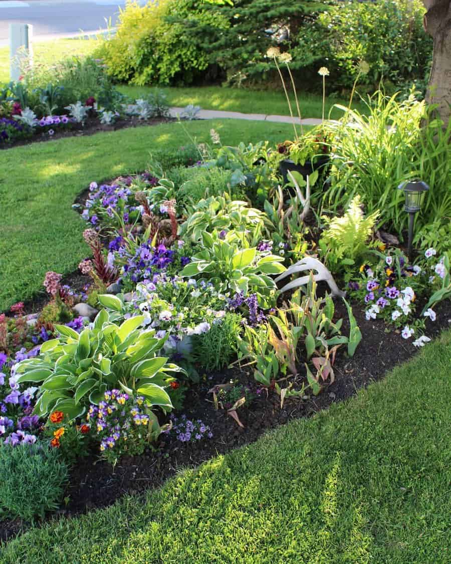 Landscaping Flower Bed Ideas The Practical Woman