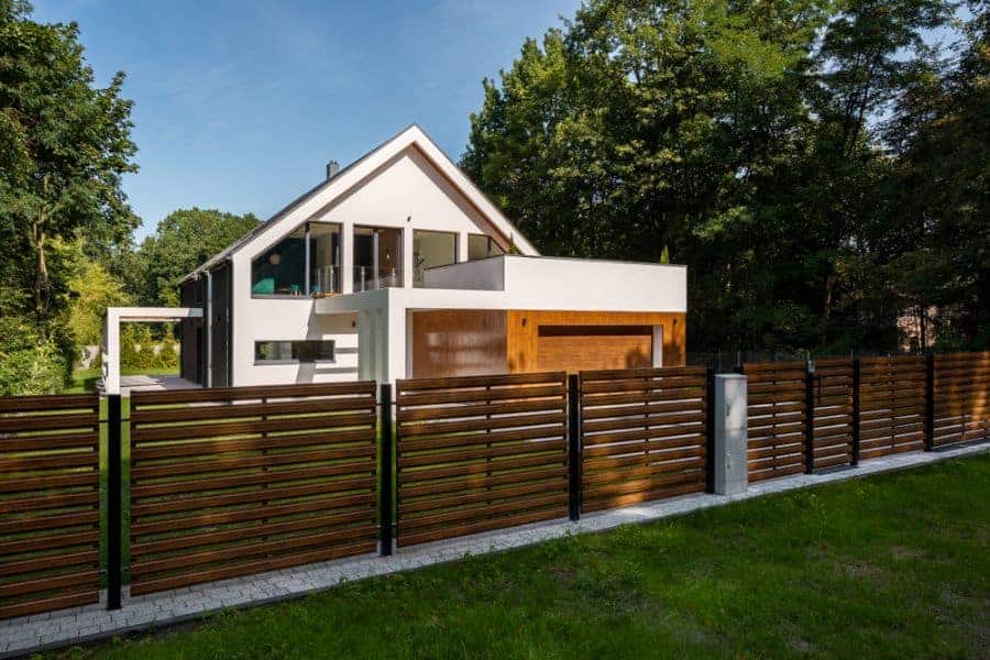 Modern Wood Fence Ideas