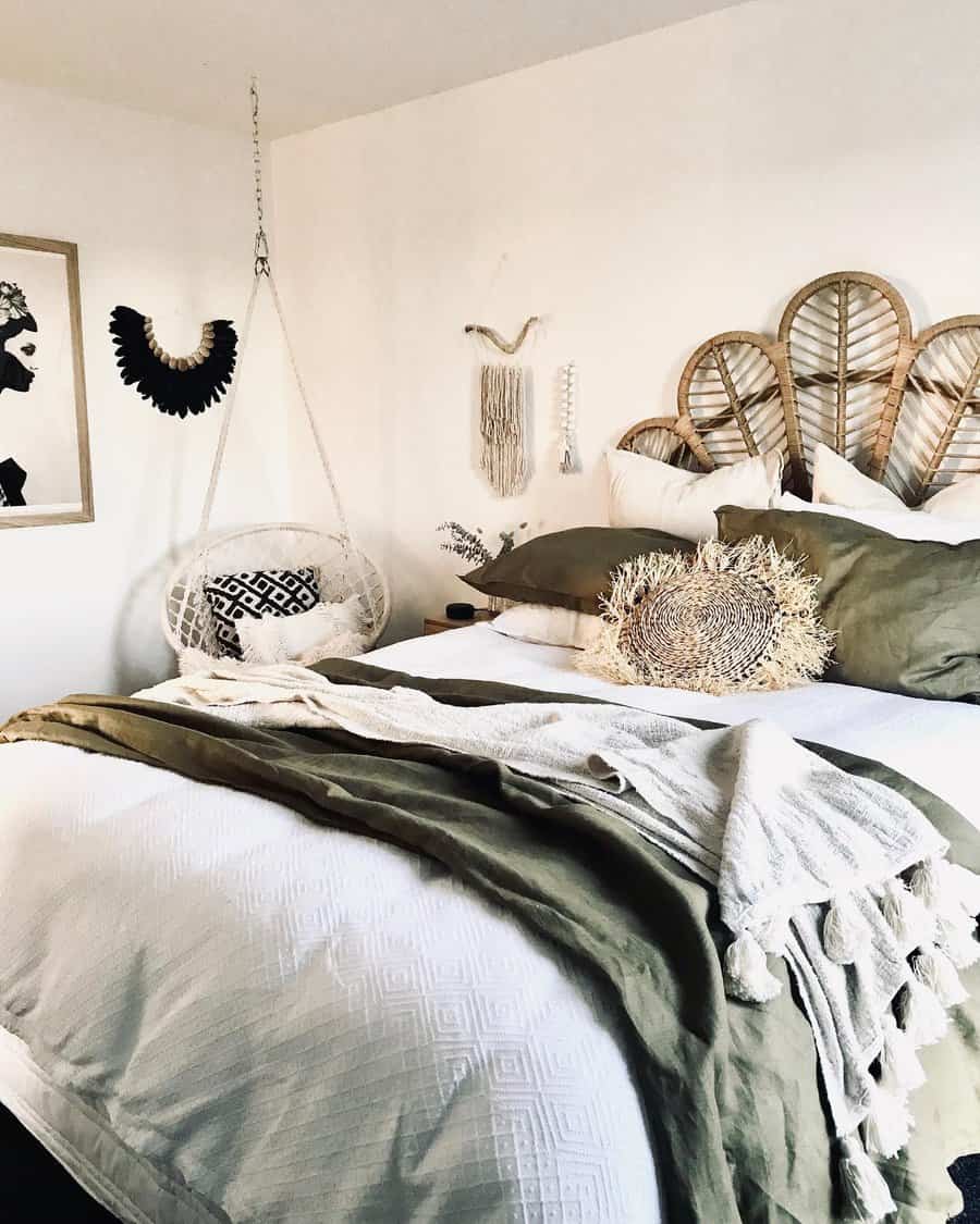 Scandinavian-Cozy-Bedroom-Ideas-justine_vankekem
