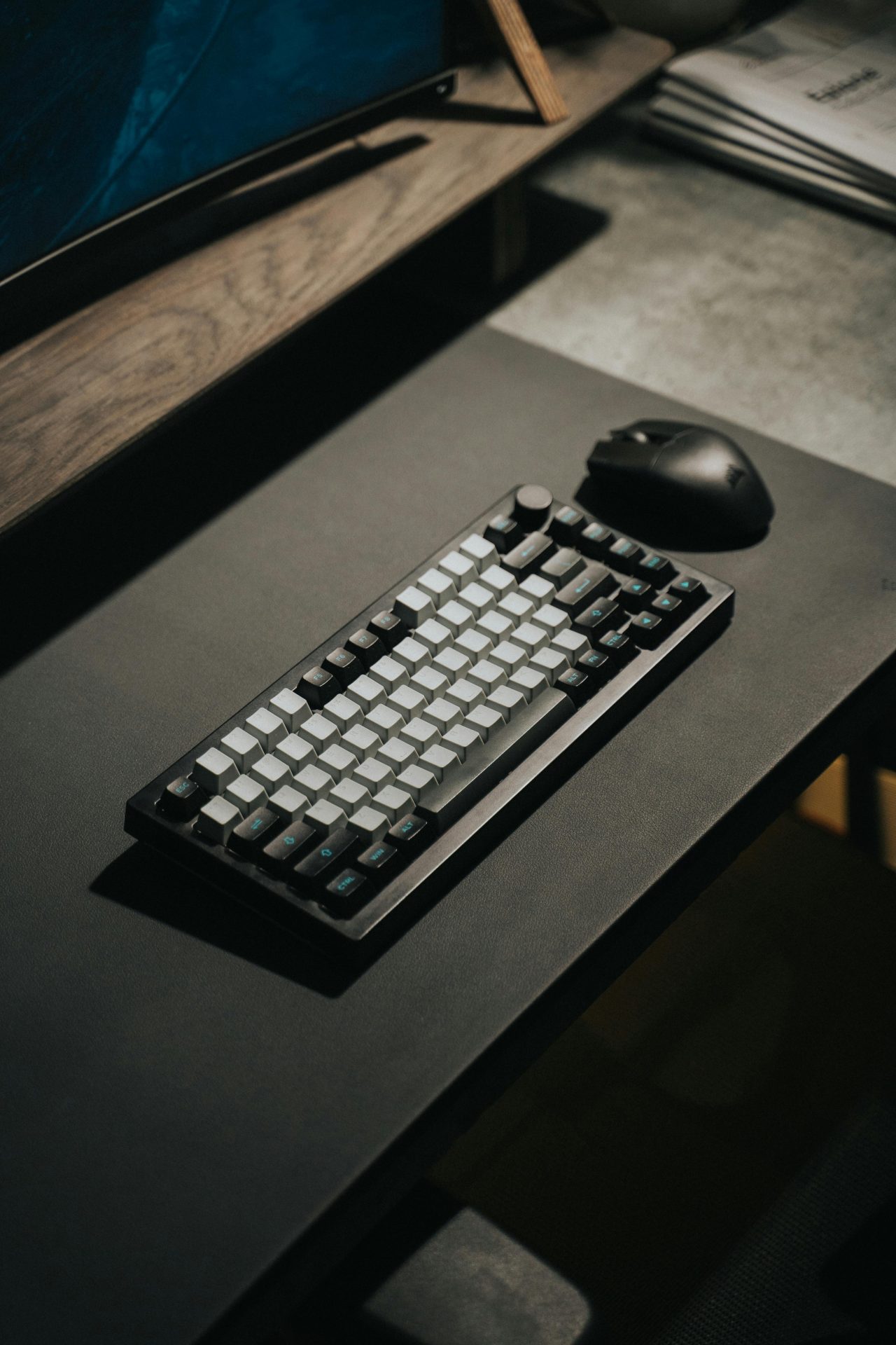 Essential Accessories for Your Gaming Desk