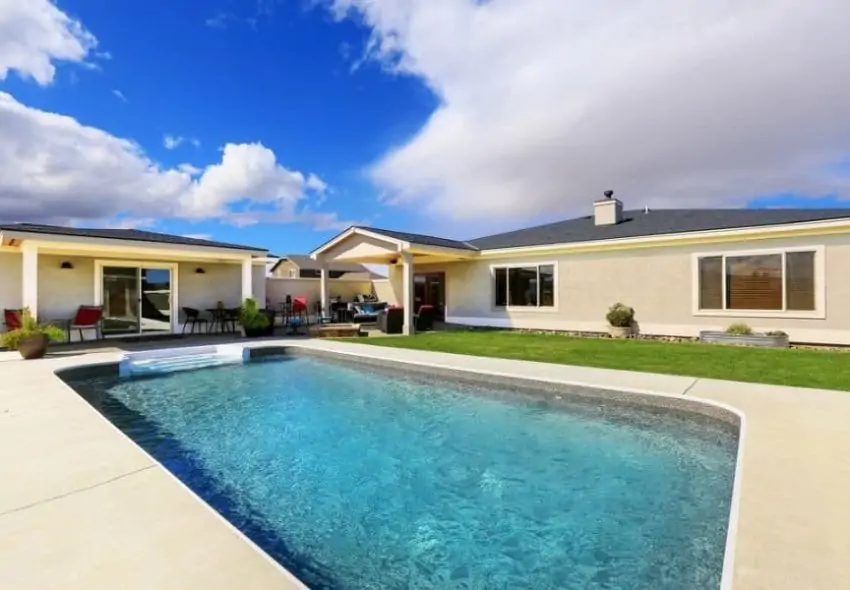 classic-pool-house-pool-house-ideas-3-6597588
