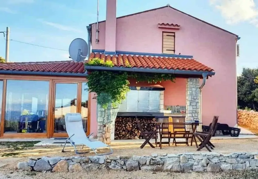 Colorful Mediterranean House Holiday Home Verin
